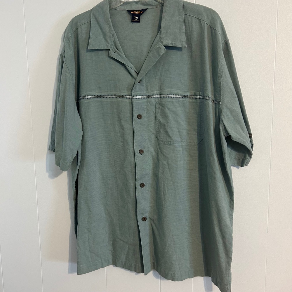 Woolrich Mens Large Sage Green Short Sleeve Button Down Camp Shirt Embroidered